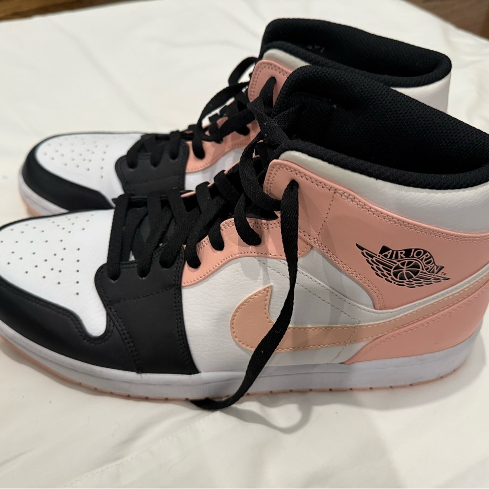 Men’s Pink Air Jordan 1
